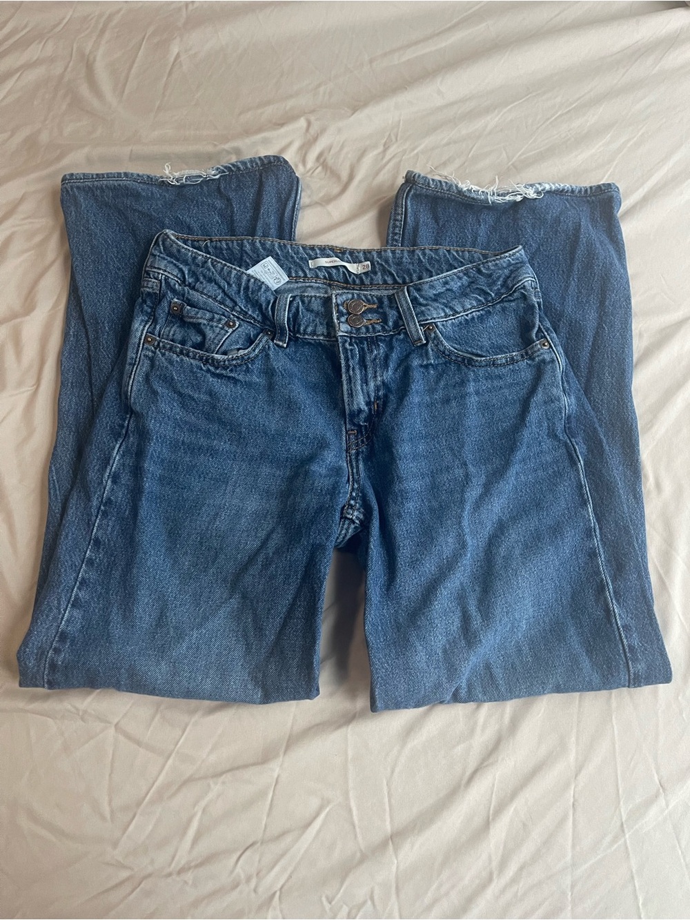 Levi's Women's Dark Blue low Jeans
